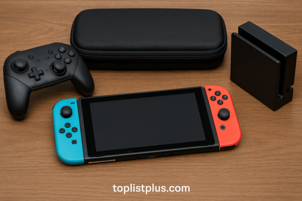 อุปกรณ์เสริม Nintendo Switch วางเรียงบนโต๊ะไม้ รวมถึงจอยพิเศษ เคส และแท่นชาร์จ