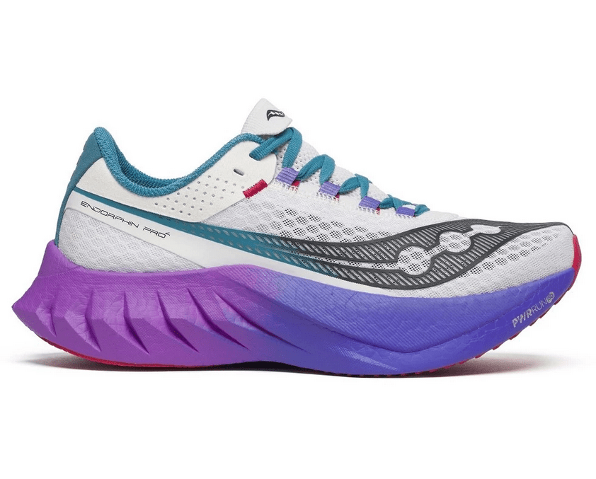 รองเท้าวิ่ง Saucony Endorphin Pro 4