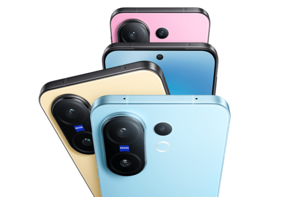 โทรศัพท์หลากสี (เหลืองอ่อน, ฟ้า, ชมพู) ที่เห็นชุดกล้องด้านหลังพร้อมโลโก้ ZEISS แสดงถึงดีไซน์และการถ่ายภาพในการเปรียบเทียบ HONOR vs vivo