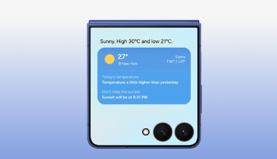 รีวิว Samsung Galaxy Z Flip7 หน้าจอภายนอกแสดงข้อมูลอุณหภูมิและสภาพอากาศอย่างชัดเจน